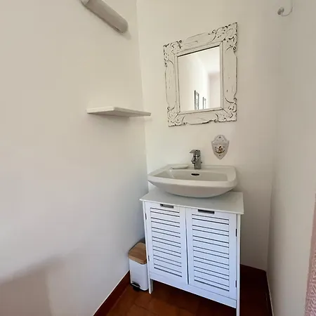 Grande T4 Dans Un Ecrin De Verdure Proche De Calvi Villa *