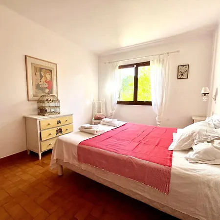 Villa Grande T4 Dans Un Ecrin De Verdure Proche De Calvi Calenzana